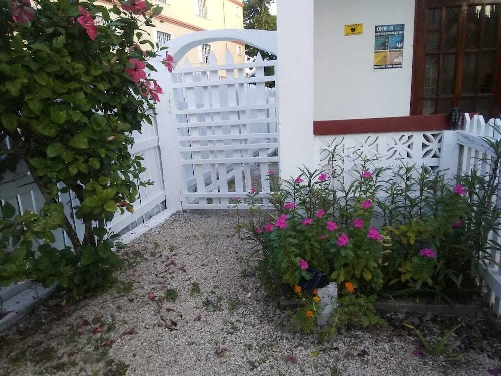 Coningsby Inn Cidade de Belize Exterior foto